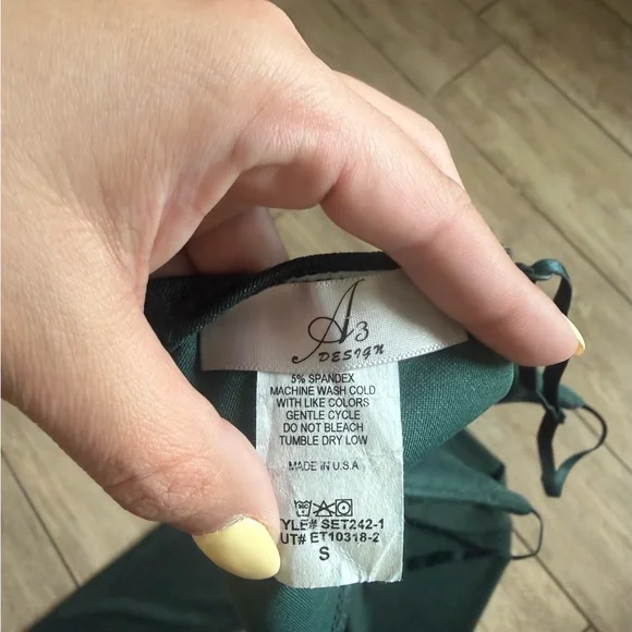 Green 2 piece set - Picture 6 of 6